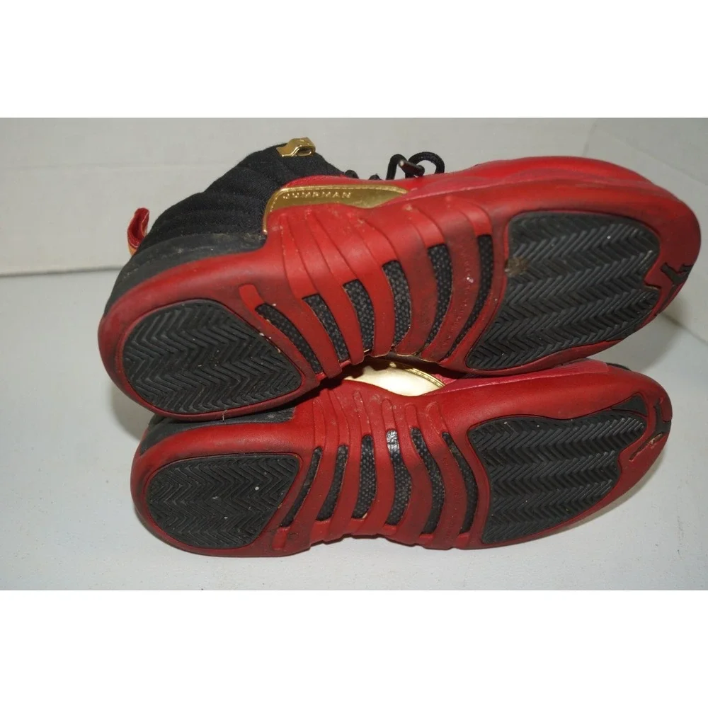 Air Jordan Retro 12‎ DH9695-001 Black Varsity Red Size 6.5Y